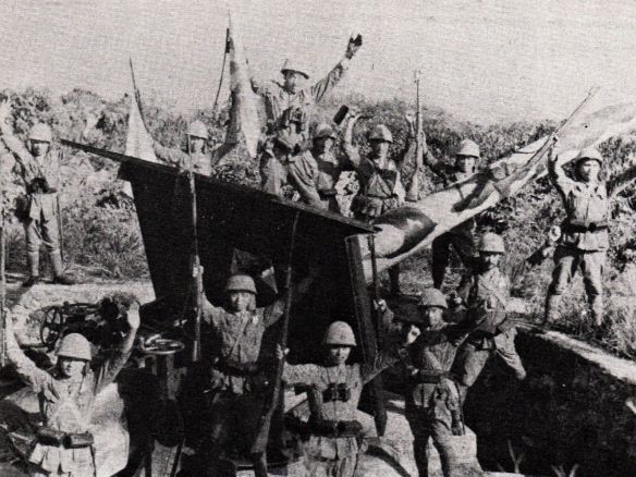 japanese-arrive-on-the-island-feb-1942-iwm