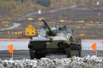 russia_arms_expo_2013_531-28