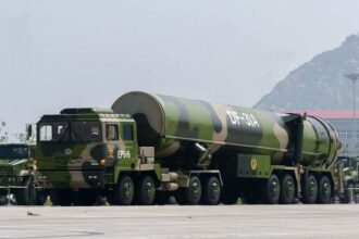 DF-31A_ICBM_intercontinnetal_ballistic_missile_China_Chinese_army_parade_military_equipment_combat_vehicles_3_september_2015_001