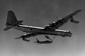 B-36_F-84F_FICON_launch