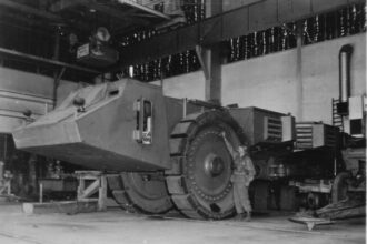Krupp Raumer S (Selbstrantrieb) Schwerer Mineräumfahrzeug