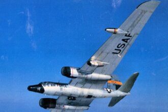 776px-USAF_WB-57F_In_Flight