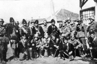 640px-Chetniks_pose_with_German_soldiers