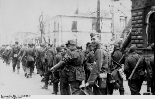 Warschauer Aufstand, Einmarsch von Waffen-SS